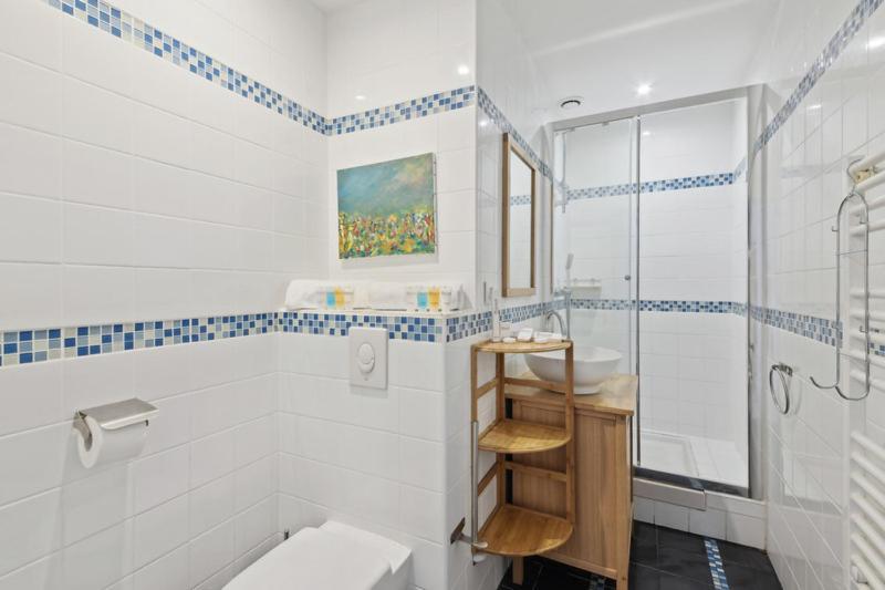 232 Suite Home Shanghai Concept In Parigi Esterno foto